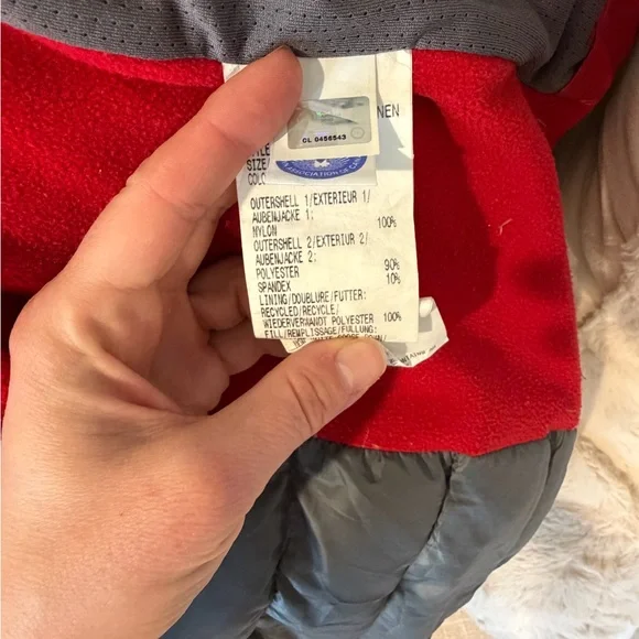 Canada Goose Hybridge Lite Tech Down Jacket - Picture 5 of 11